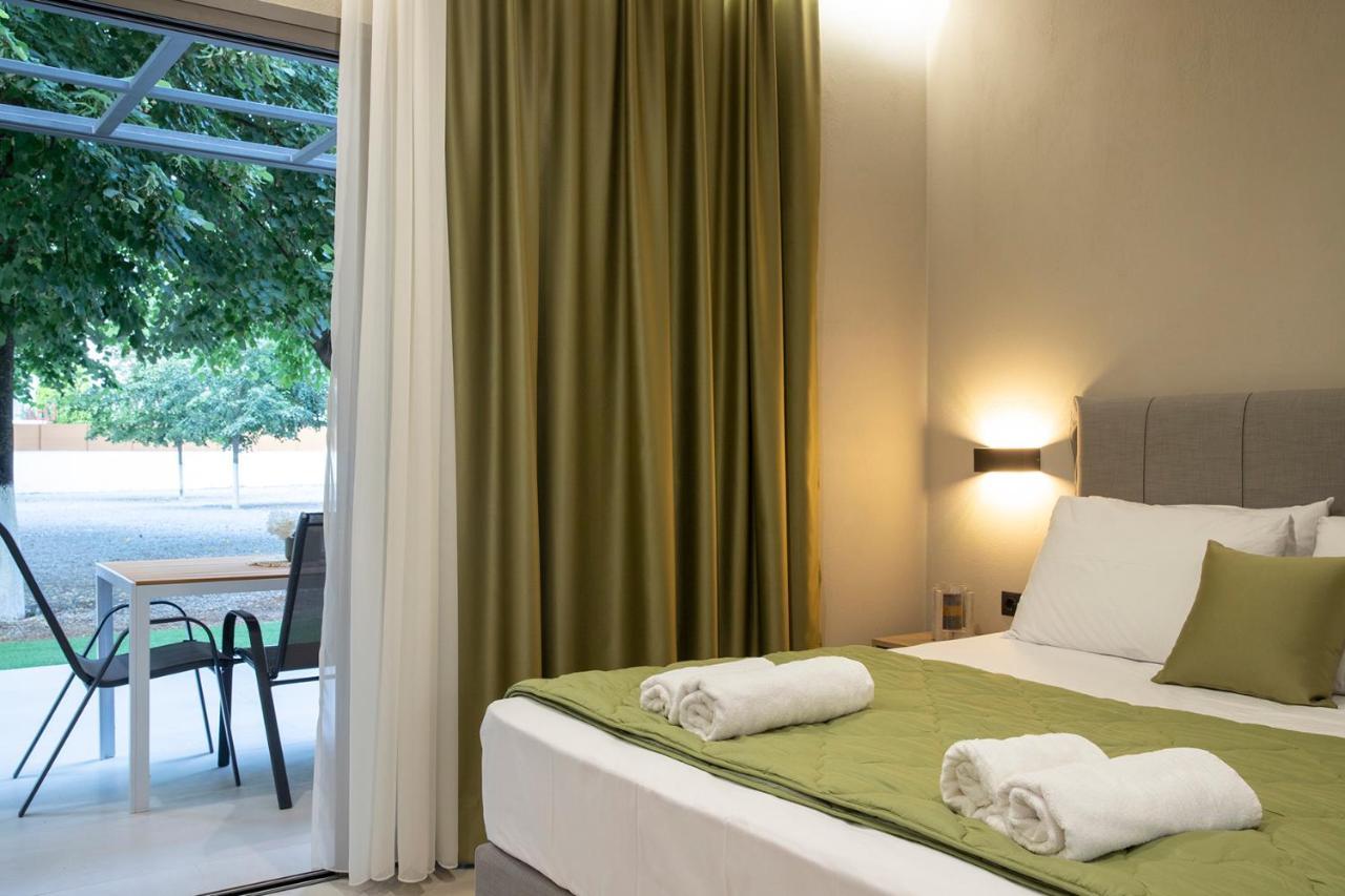 Olympus Suites Paralia Pantaleimonos Bagian luar foto